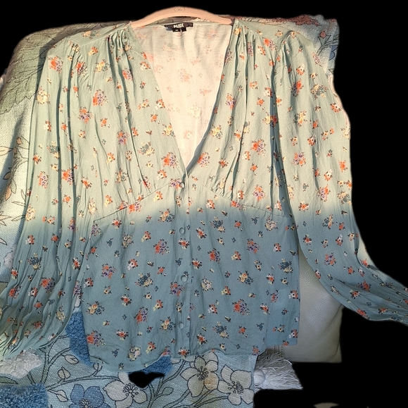 PAIGE floral blouse - Picture 1 of 4